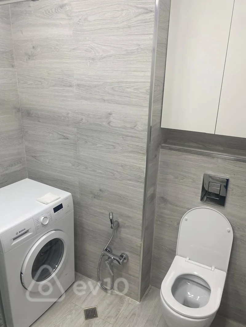 2 otaqlı mənzil, 80 m², kamil balakisiyev kucesi — kirayə — Mənzil, Bakı (11)