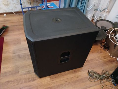 JBL dinamiklər — Bakı