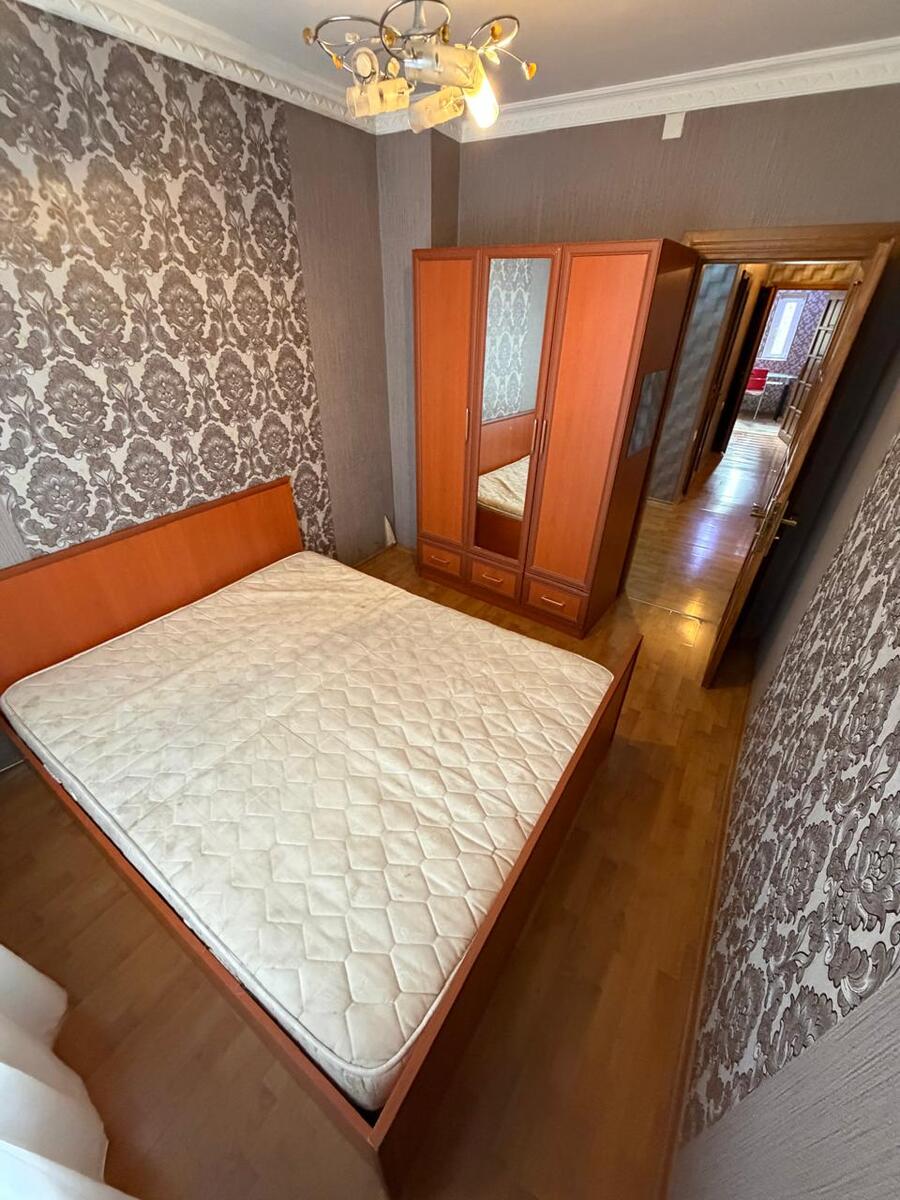 İcarəyə verilir 2 otaqlı köhnə tikili 61 m² — Mənzil, Bakı (6)