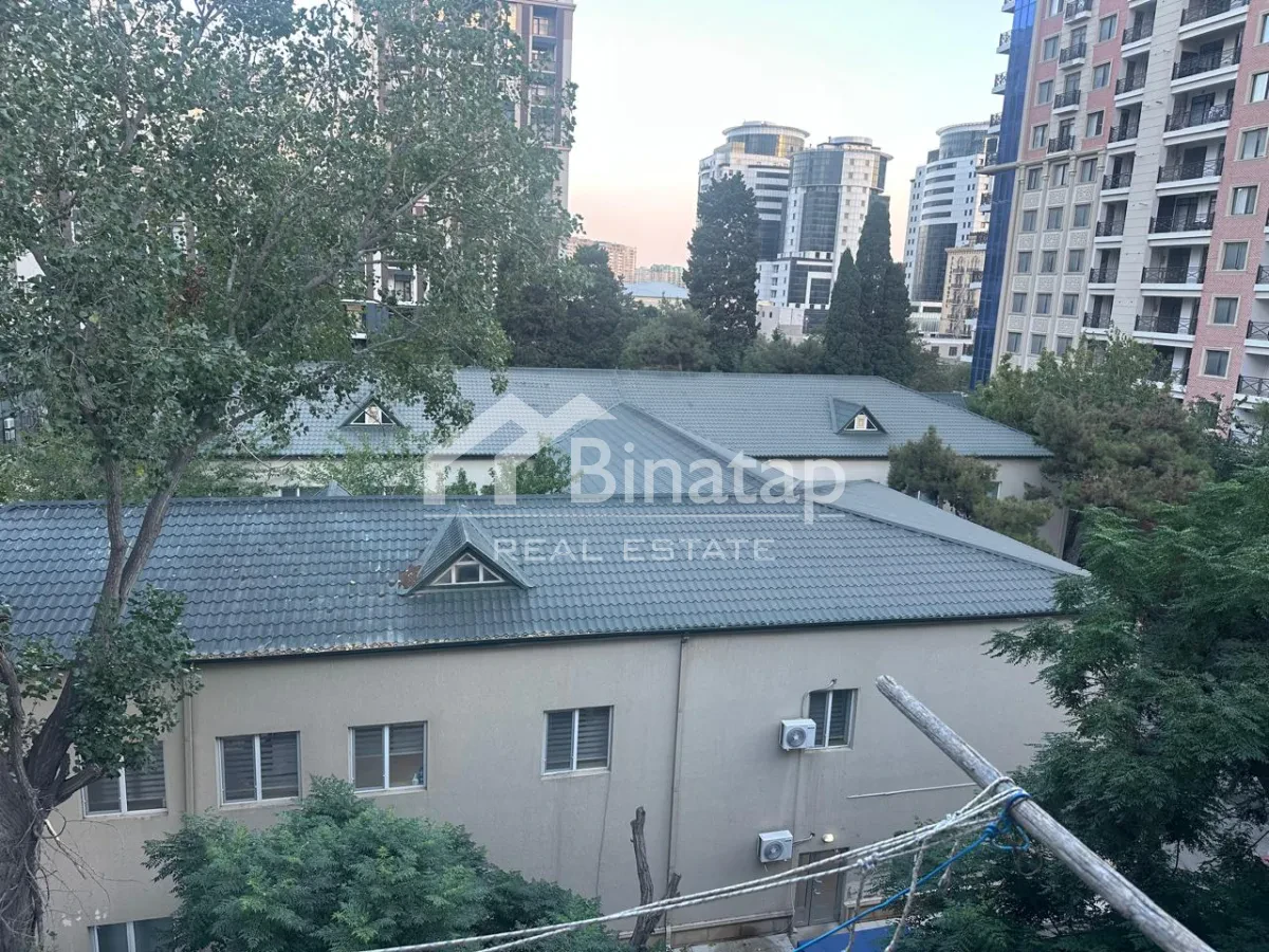 Satılır 3 otaqlı köhnə tikili 63 m², Gənclik metrosu, Nərimanov rayonu — Bakı