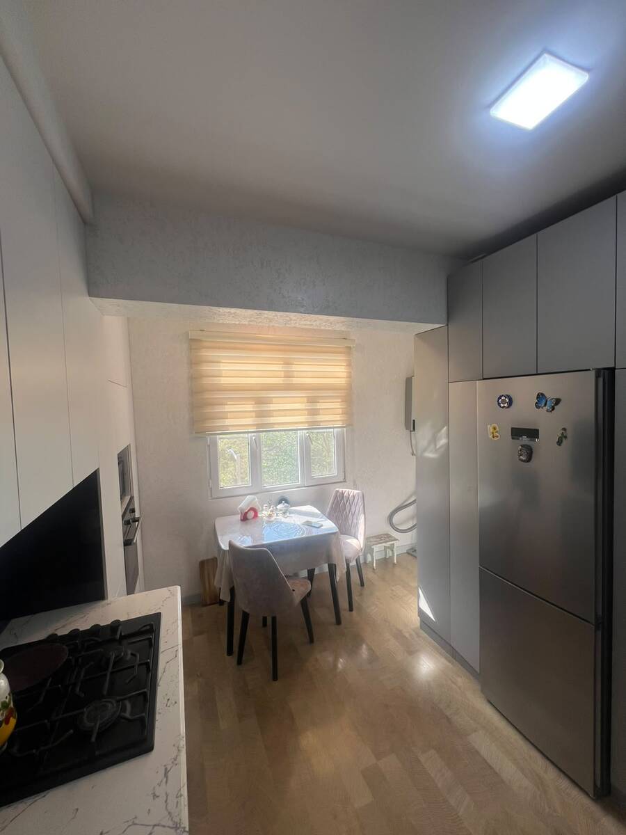 Satılır 2 otaqlı köhnə tikili 60 m² — Mənzil, Bakı (5)