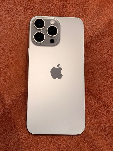 Apple iPhone 16 Pro Max Desert Titanium 256GB/8GB — 1 750 ₼ · Sumqayıt · Smartfonlar Apple iPhone 16 Pro Max Desert Titanium 256GB/8GB — Sumqayıt