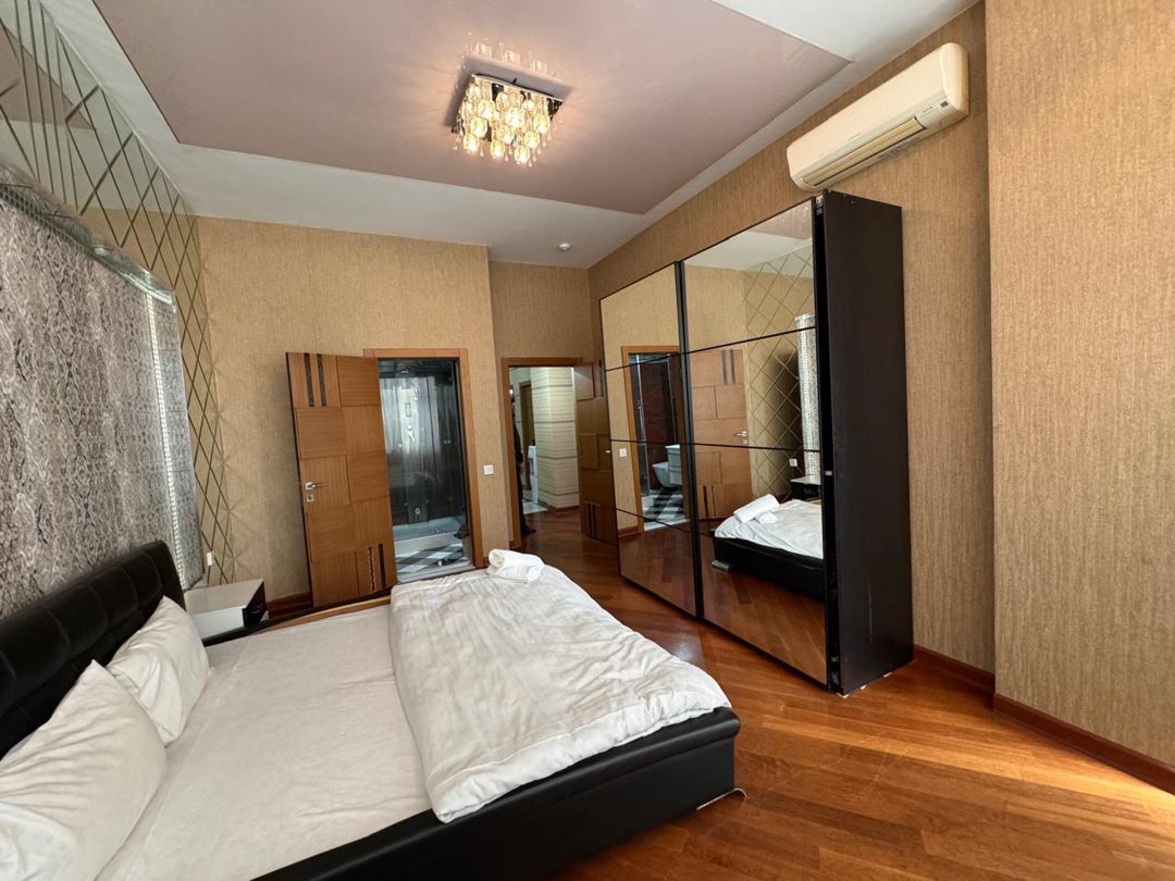 4 otaqlı mənzil, 220 m², Bülbül prospekti — Mənzil, Bakı (4)
