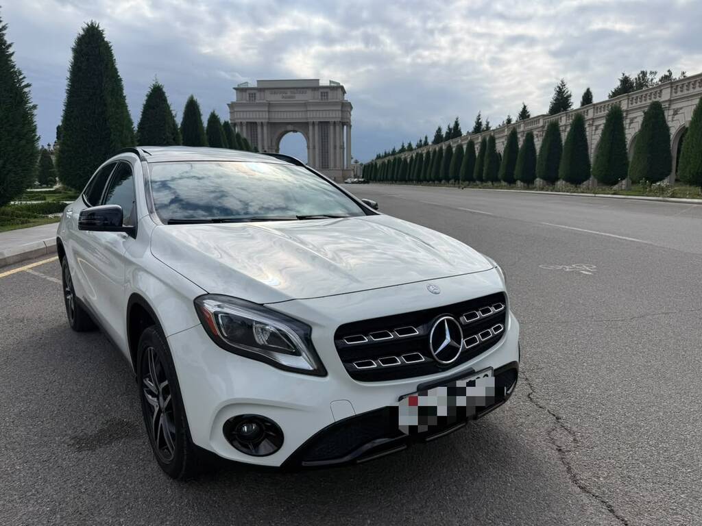 Mercedes GLA 250, 2.0 L, 2017 il, 190 000 km — Avtomobillər, Bakı (4)