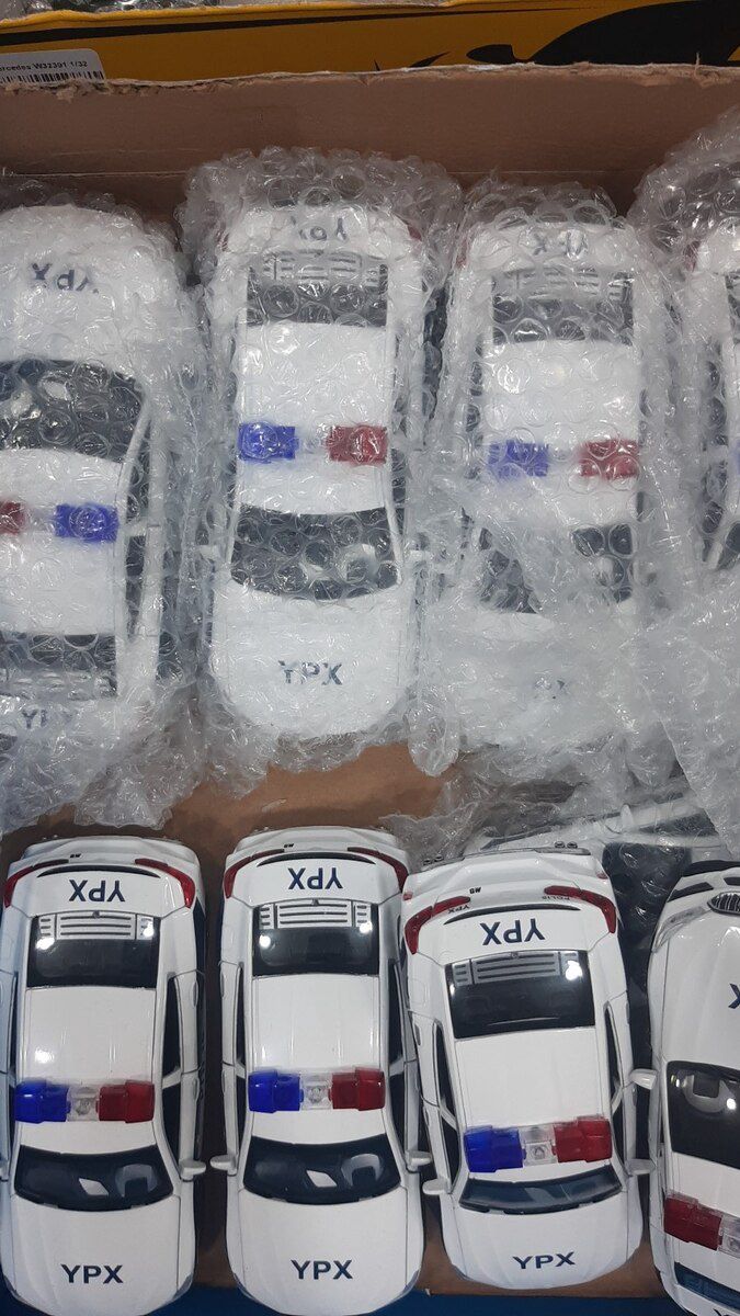 Metal YPX Polis avtomobili — Oyuncaqlar, Bakı (5)