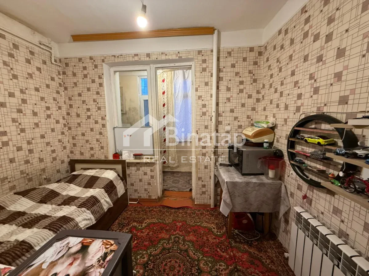 Satılır 2 otaqlı köhnə tikili 42 m², İnşaatçılar metrosu, Yasamal rayonu — Mənzil, Bakı (4)