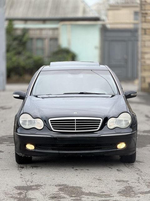 Mercedes C 320, 3.2 L, 2003 il, 358 408 km — Sumqayıt
