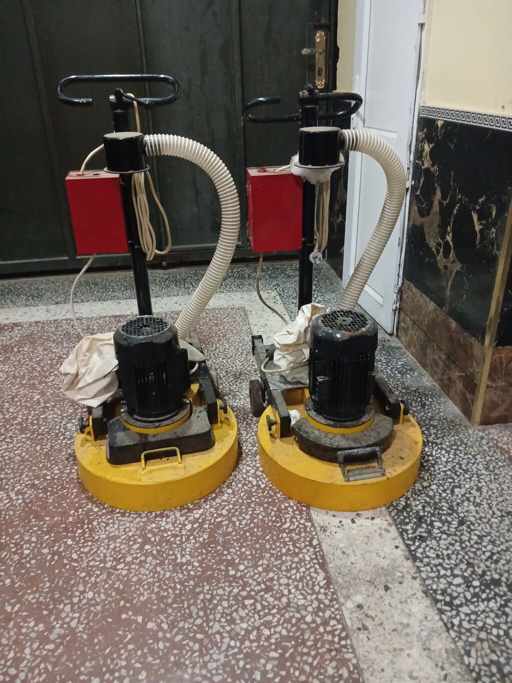 Ideal vəziyyətdədir tam işləkdir, mayasından ucuza satılır. makler — Zımpara maşınları, Bakı (2)