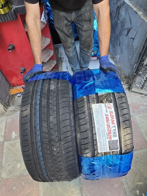 Yupiter şinləri 245/35 R20 — Bakı