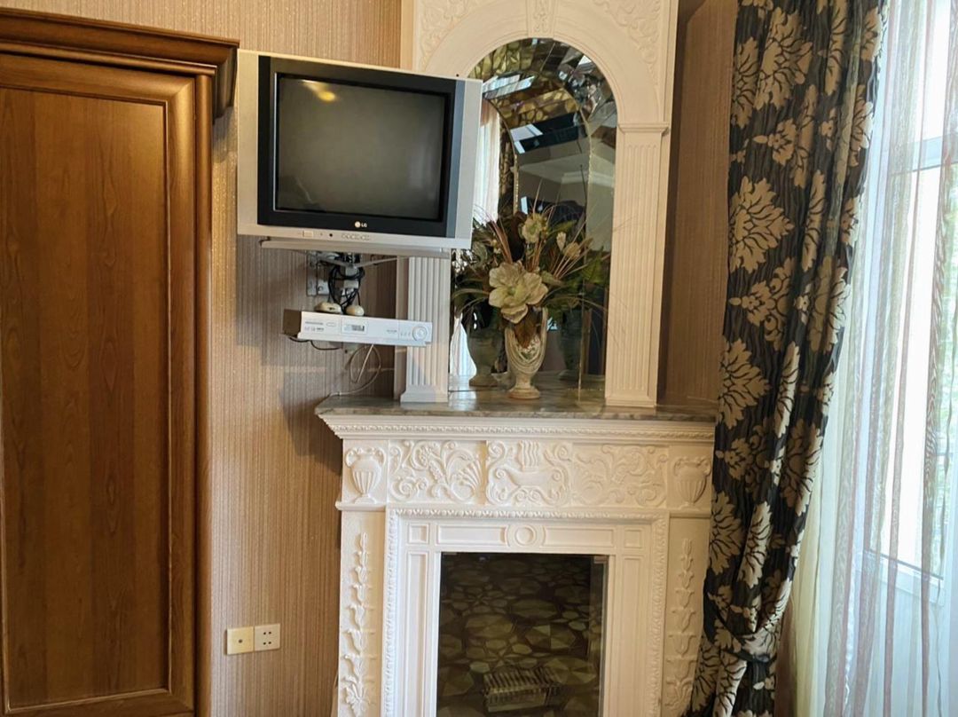 4 otaqlı mənzil, 150 m², Niyazi küçəsi, 5 — kirayə — Mənzil, Bakı (11)