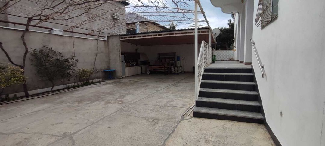 Satılır 7 otaqlı həyət evi/bağ evi 200 m² — Ev, villa, Bakı (2)