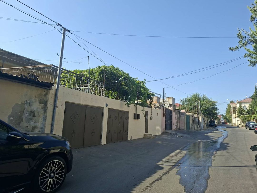 Satılır 7 otaqlı həyət evi/bağ evi 190 m² — Ev, villa, Bakı (2)