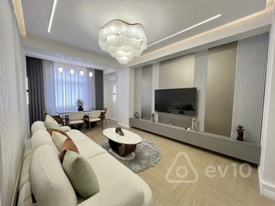 4 otaqlı mənzil, 145 m², Qarabağ küçəsi — Mənzil, Bakı (2)