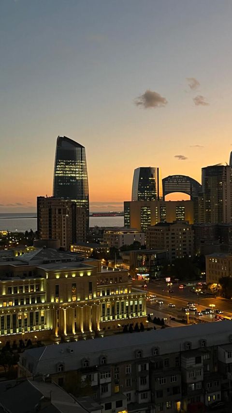 İcarəyə verilir 3 otaqlı yeni tikili 128 m² — Bakı