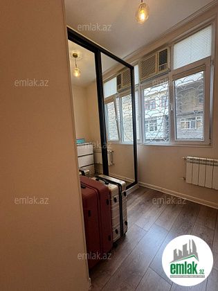Satılır 2 otaqlı 60 m² köhnə tikili Nizami m — Mənzil (11)