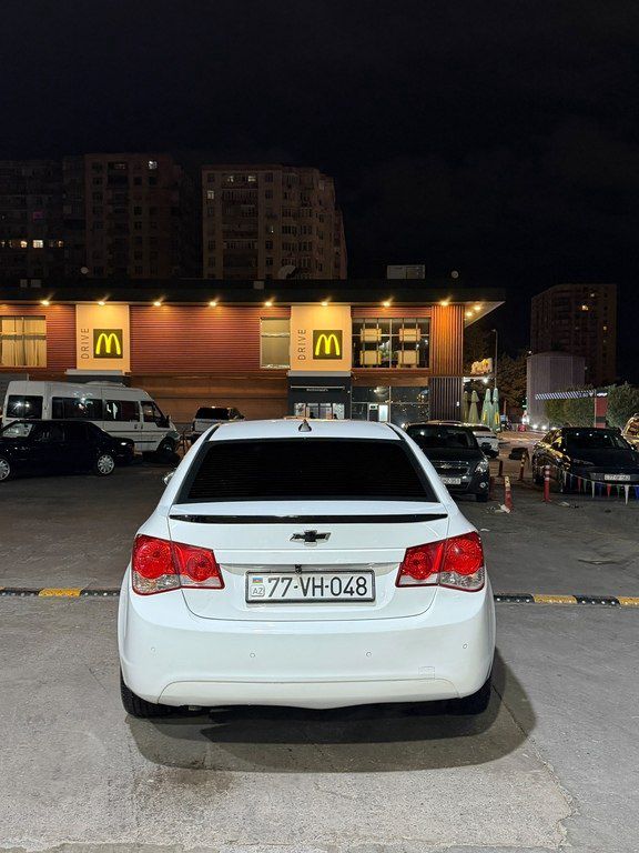 Chevrolet Cruze, 1.8 L, 2011 il, 340 000 km 77-VH-048 — Avtomobillər, Bakı (4)