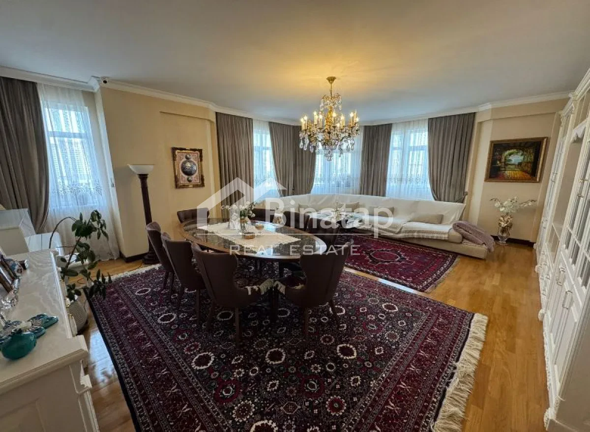 Satılır 3 otaqlı yeni tikili 150 m², Elmlər Akademiyası metrosu, Yasamal rayonu — 554 000 ₼ · Bakı · Mənzil Satılır 3 otaqlı yeni tikili 150 m², Elmlər Akademiyası metrosu, Yasamal rayonu — Bakı