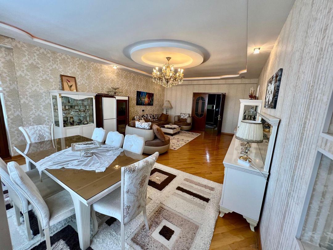 Satılır 4 otaqlı yeni tikili 197 m² — Mənzil, Bakı (3)
