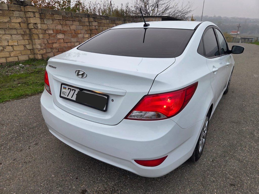 Hyundai Accent, 1.6 L, 2015 il, 170 590 km — Avtomobillər, Quba (7)