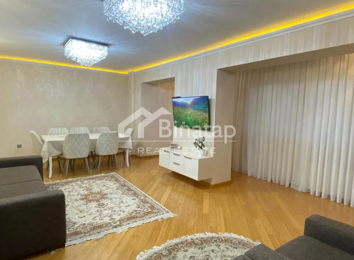 Satılır 3 otaqlı köhnə tikili 115 m², Elmlər Akademiyası metrosu, Yasamal rayonu — Mənzil, Bakı (2)