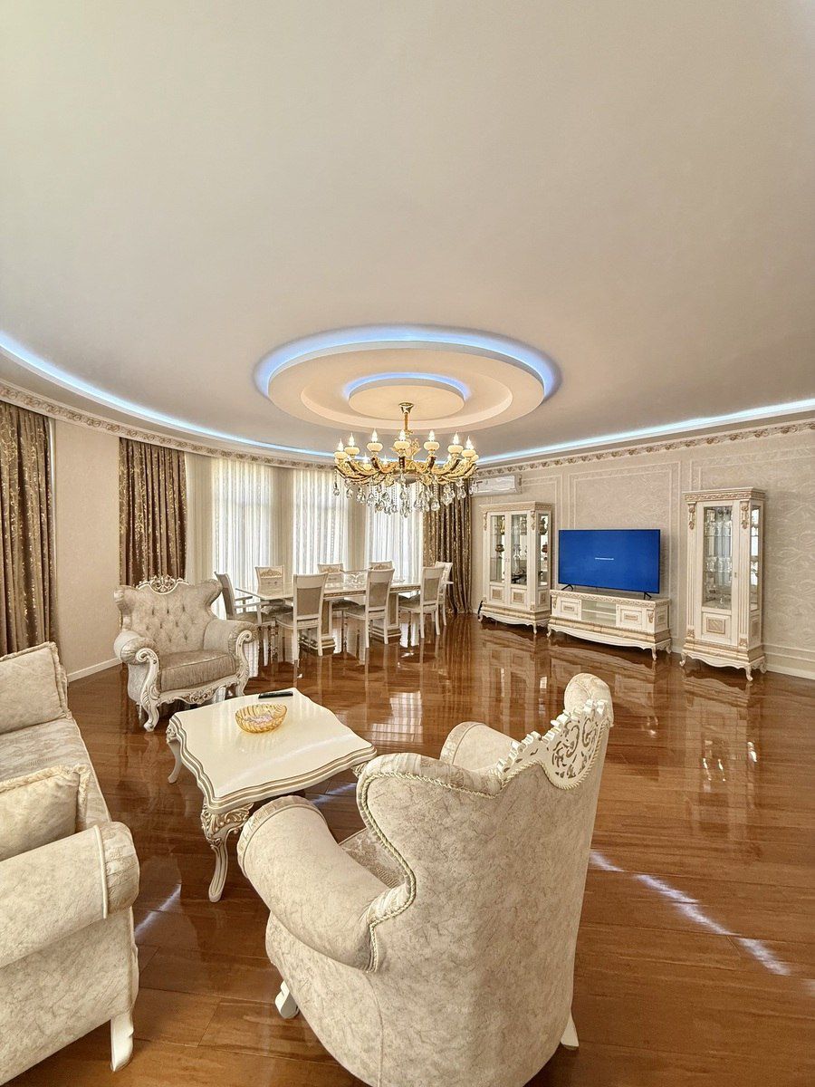 Satılır 3 otaqlı yeni tikili 160 m² — Mənzil, Bakı (2)