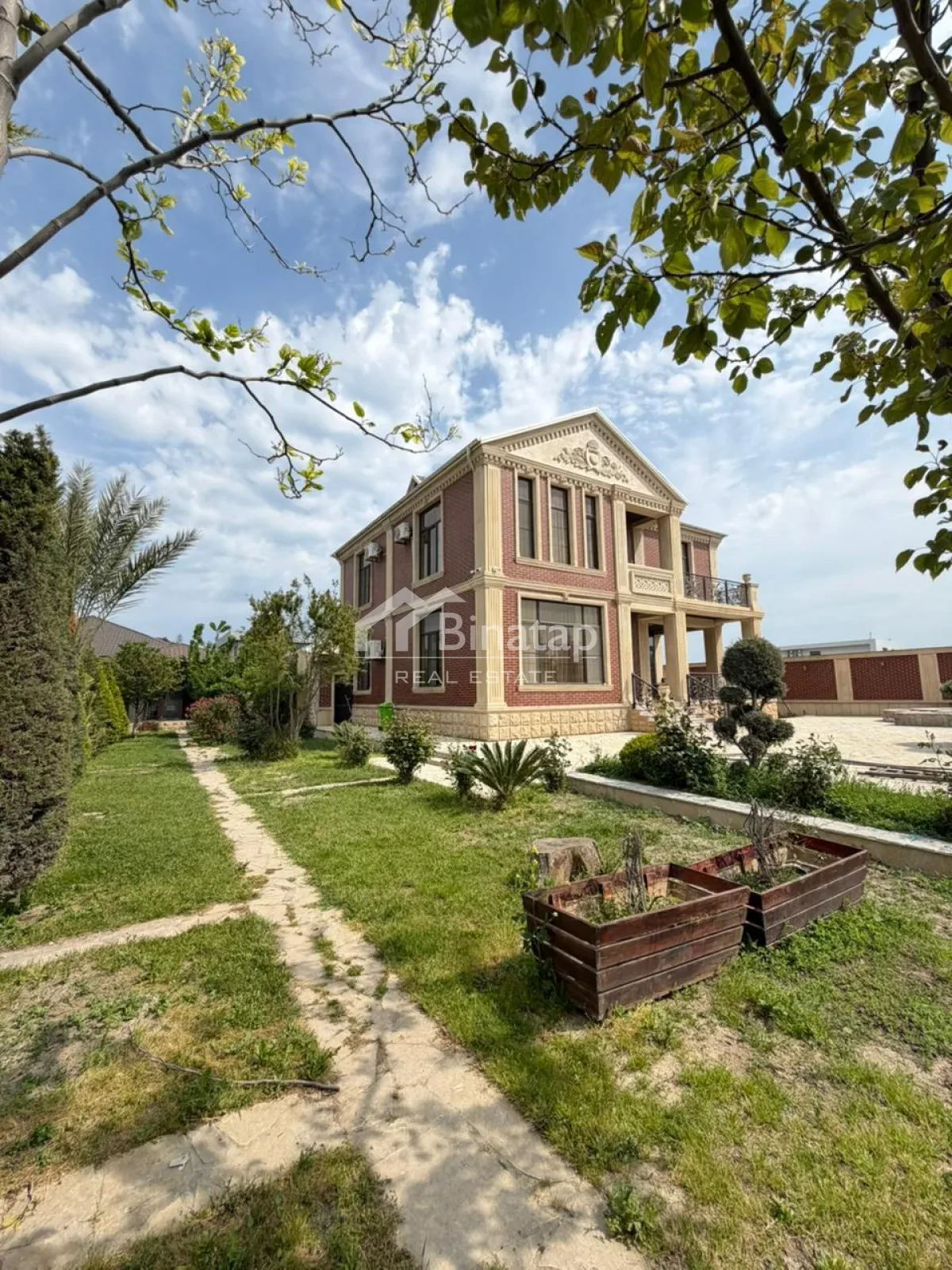 Satılır 5 otaqlı həyət evi / bağ evi 250 m², Mərdəkan qəsəbəsi, Xəzər rayonu — 600 000 ₼ · Bakı · Ev, villa Satılır 5 otaqlı həyət evi / bağ evi 250 m², Mərdəkan qəsəbəsi, Xəzər rayonu — Bakı