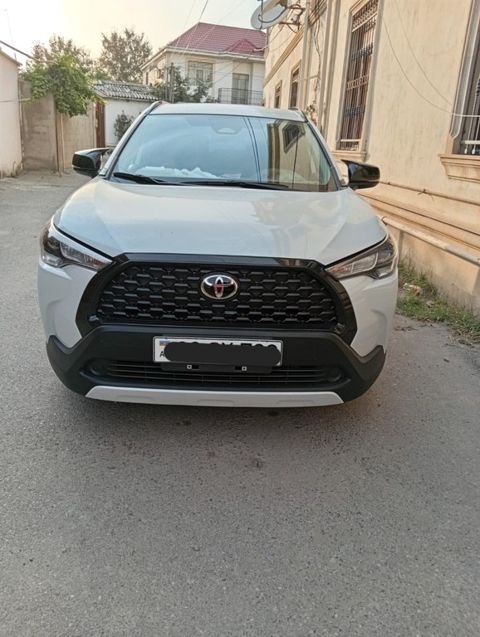 Toyota Corolla Cross, 2.0 L, 2025 il, 10 000 km — Bakı