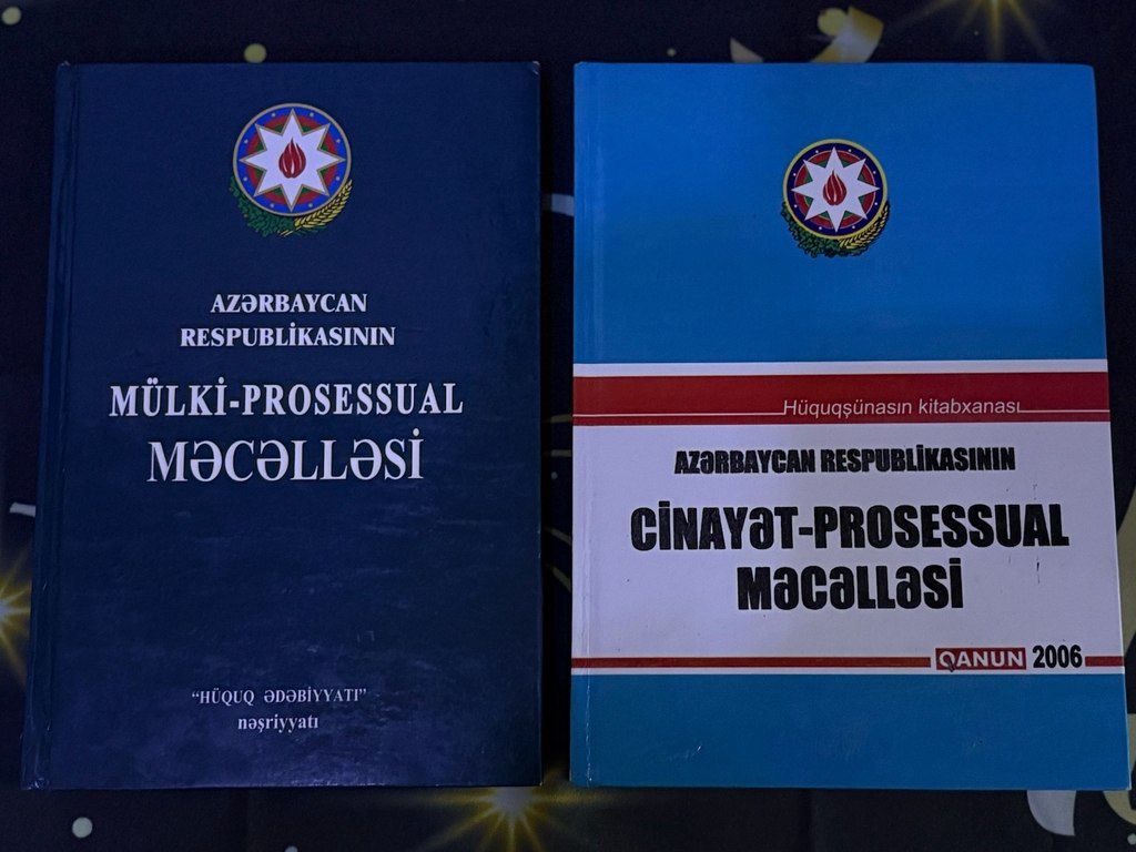 Məcəllə kitabları — Kitablar və jurnallar, Bakı (2)