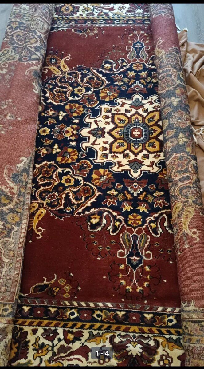 Xalçalar — Xalılar və xalı yolları, Bakı (3)