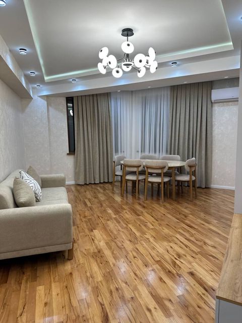 Satılır 2 otaqlı yeni tikili 65 m² — Bakı