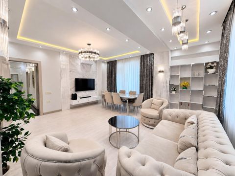 3 otaqlı mənzil, 129 m², Salatın Əsgərova küç., Blok 3 (28 Park Residence) — Bakı