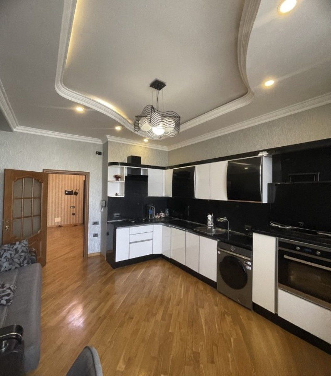 Satılır 4 otaqlı yeni tikili 175 m² — Mənzil, Bakı (7)