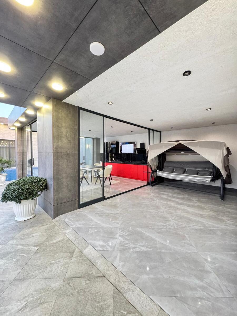 Satılır 4 otaqlı həyət evi/bağ evi 200 m² — Ev, villa, Bakı (9)