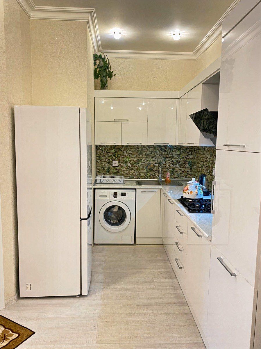 İcarəyə verilir 3 otaqlı yeni tikili 110 m² — Mənzil, Bakı (11)
