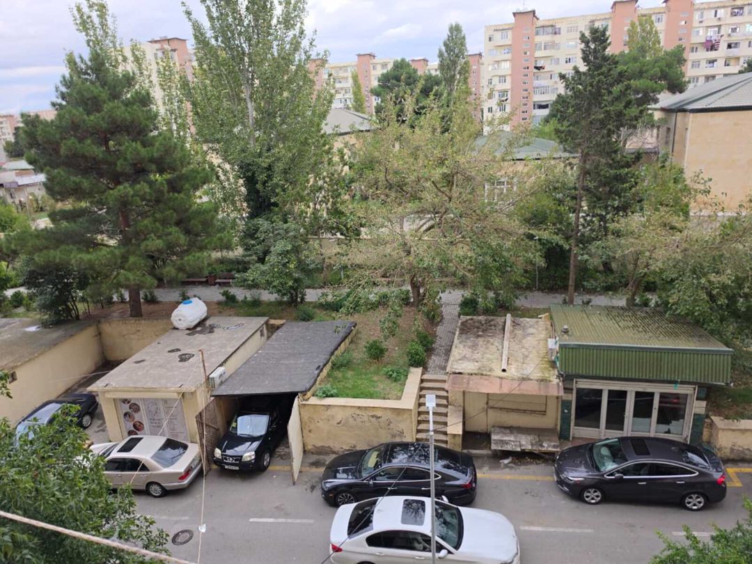 Satılır 3 otaqlı köhnə tikili 80 m² — Mənzil, Bakı (2)
