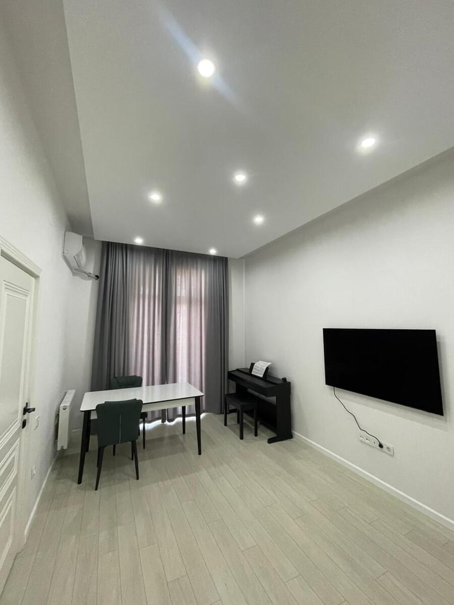 Satılır 1 otaqlı yeni tikili 35 m² — Mənzil, Bakı (2)