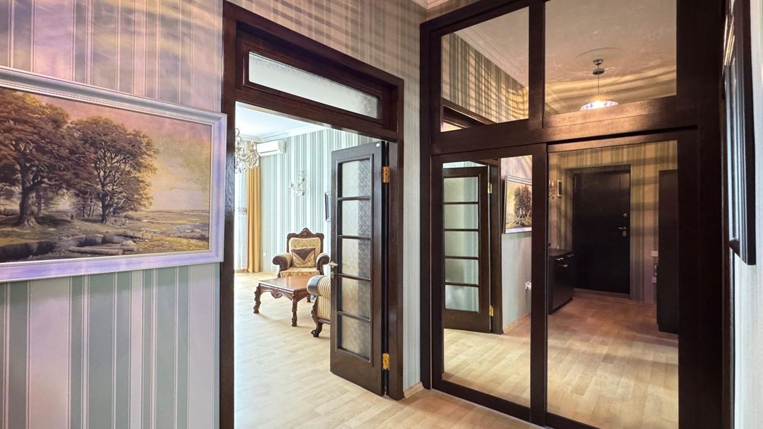 İcarəyə verilir 2 otaqlı köhnə tikili 70 m² — Mənzil, Bakı (8)