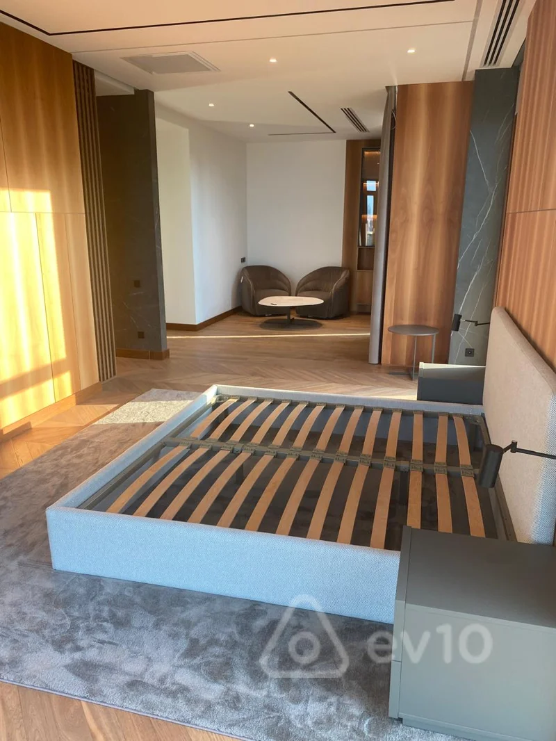 3 otaqlı mənzil, 200 m², iceri seher m — kirayə — Mənzil, Bakı (9)