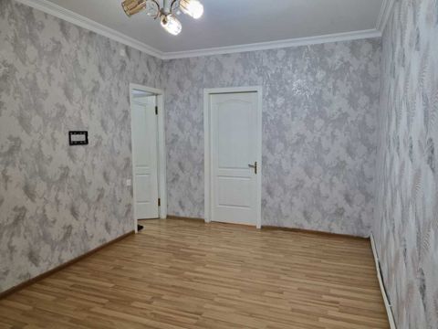 Satılır 2 otaqlı köhnə tikili 50 m² — Bakı