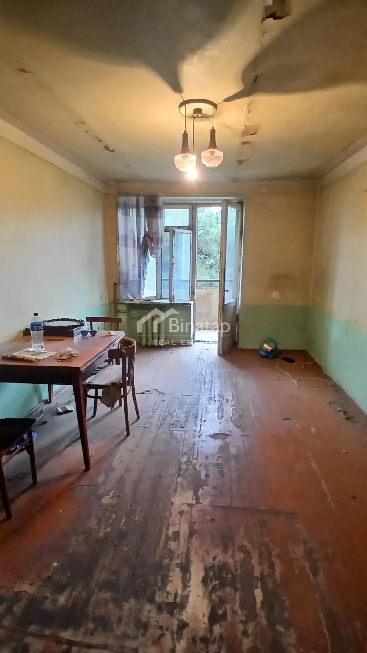 Satılır 2 otaqlı köhnə tikili 50 m², İnşaatçılar metrosu, Yasamal rayonu — Mənzil, Bakı (2)