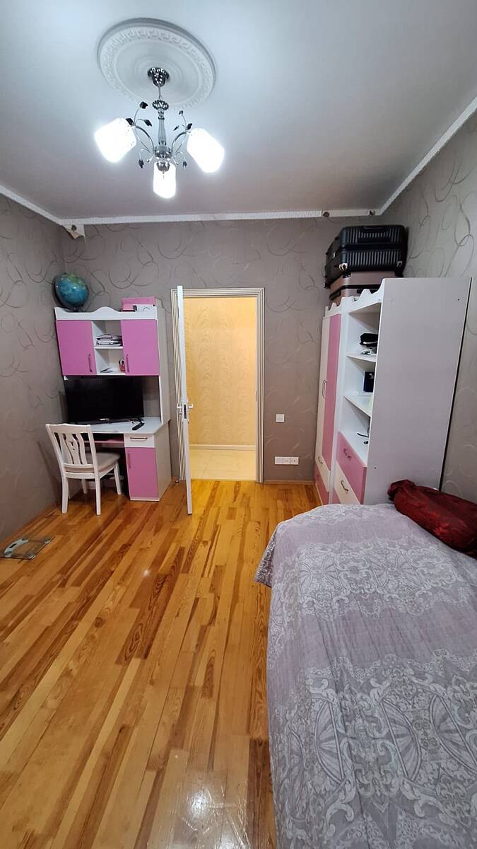 Satılır 5 otaqlı köhnə tikili 135 m² — Mənzil, Bakı (5)