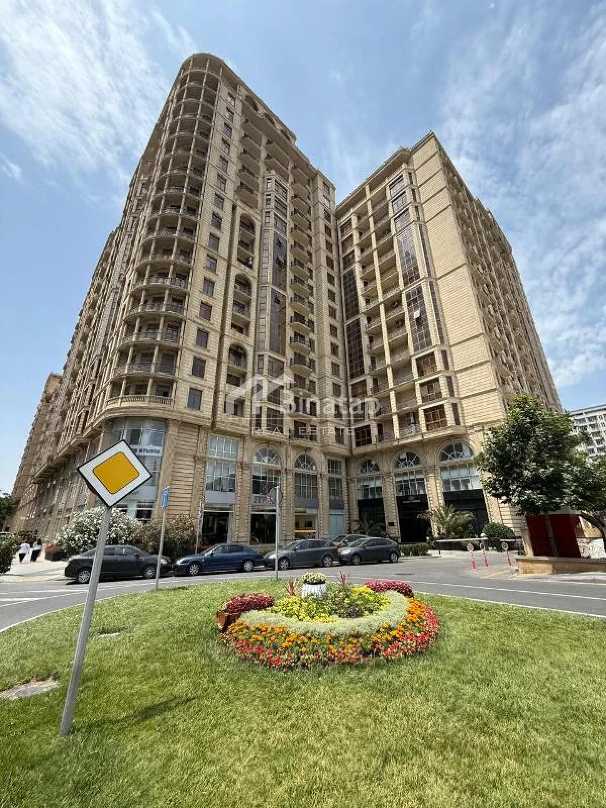Satılır 4 otaqlı yeni tikili 210 m², 28 May metrosu, Nəsimi rayonu — Bakı