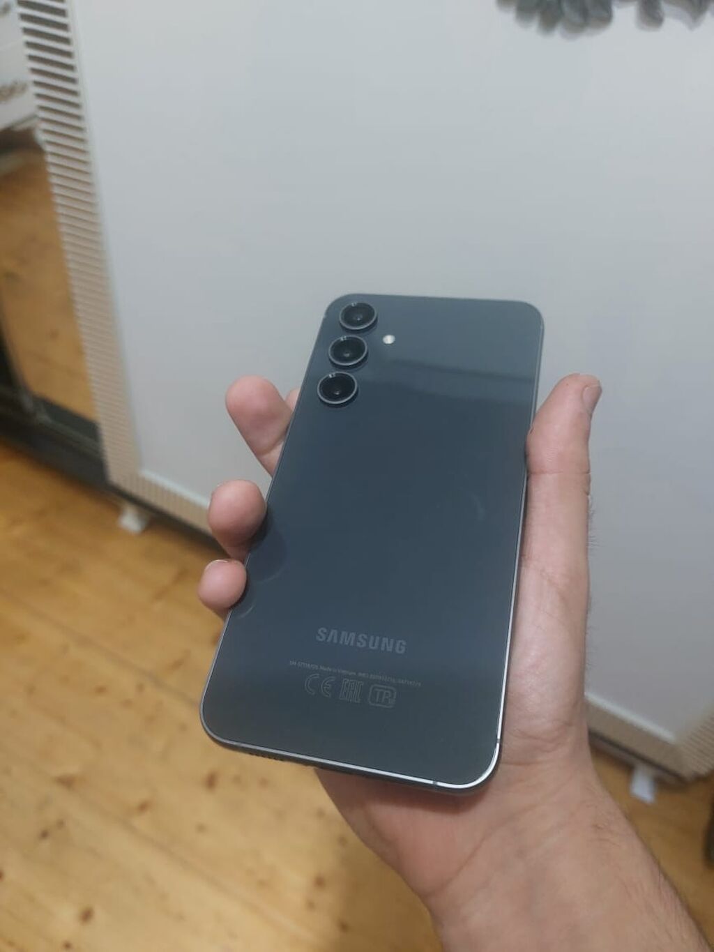 Əvvəla salam. Telefon Tam zavod Ideal vezyetdedir heç bir problemi ve — Digər smartfonlar, Bərdə (9)