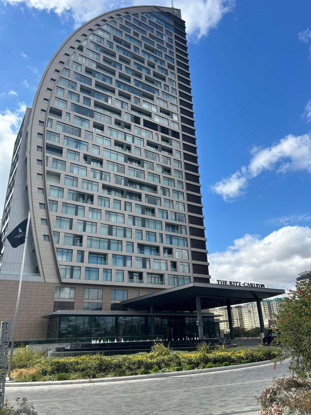 2 otaqlı mənzil, 98 m², Babək prospekti, 3 — Mənzil, Bakı (2)