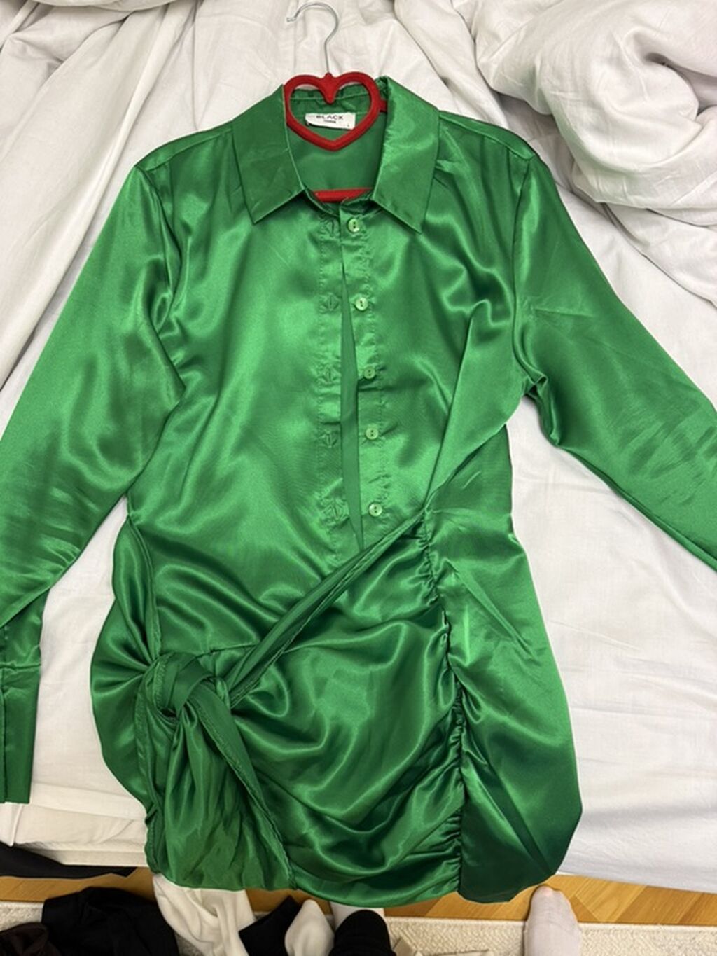 Yaşıl saten köynək-paltar - Material: parlaq saten (ipək effekti) — Axşam paltarları, Bakı (2)