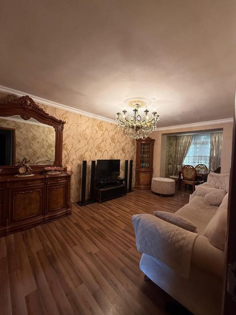 İcarəyə verilir 2 otaqlı köhnə tikili 47 m² — Bakı