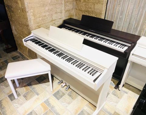 Elektron pianinolar "Kawai" — Bakı
