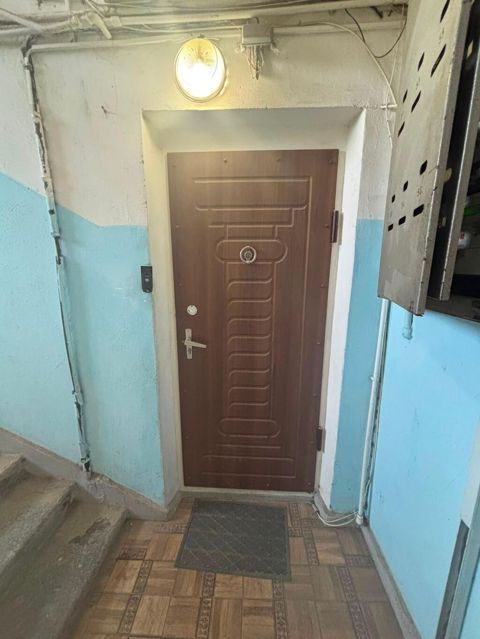 Bakı, 3 otaqlı, Köhnə tikili, 61 kv. m — Bakı