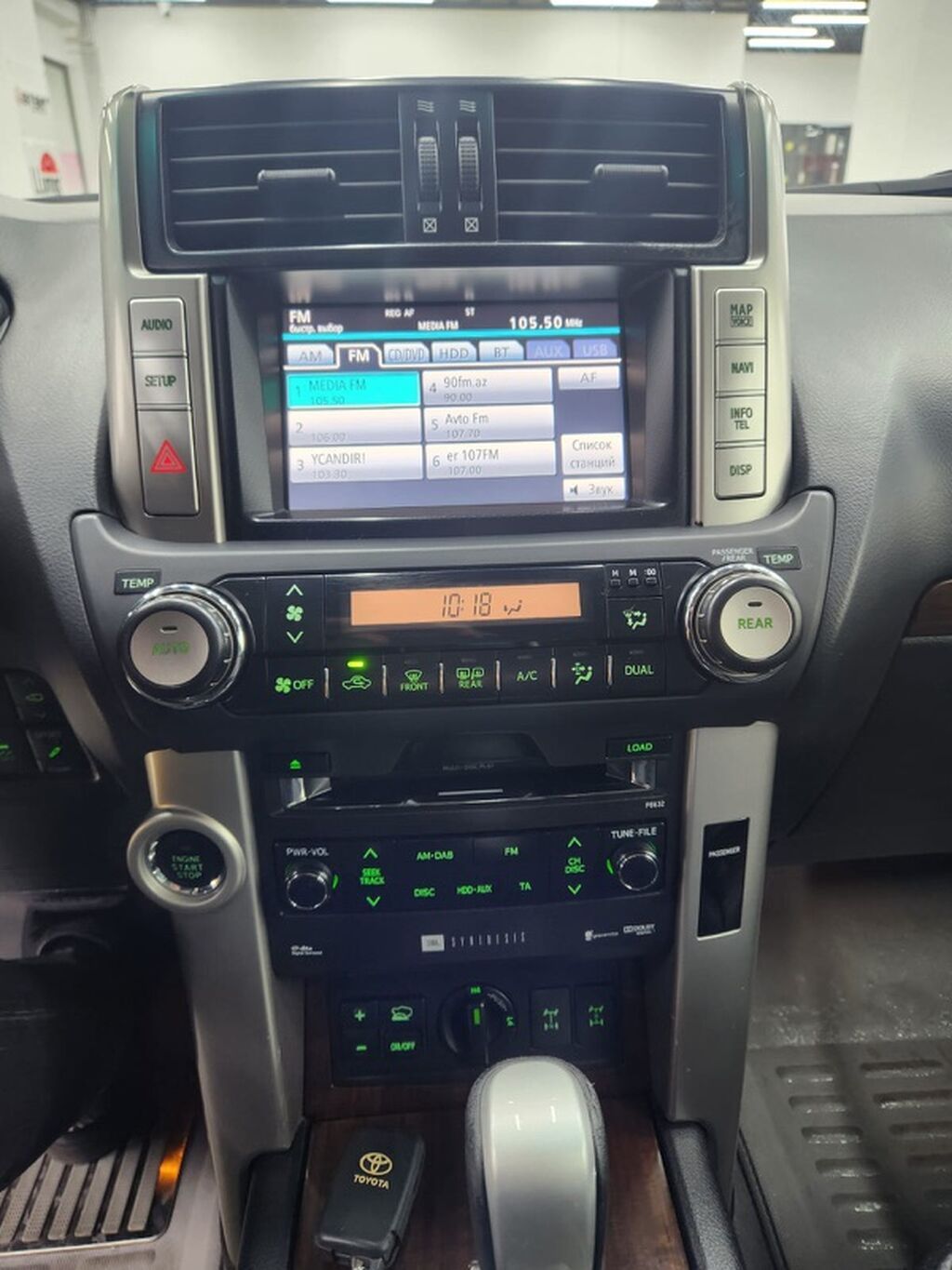 Toyota Land Cruiser Prado: 4 l 2011 il Ofrouder/SUV 77-TN-354 — Avtomobillər, Bakı (8)