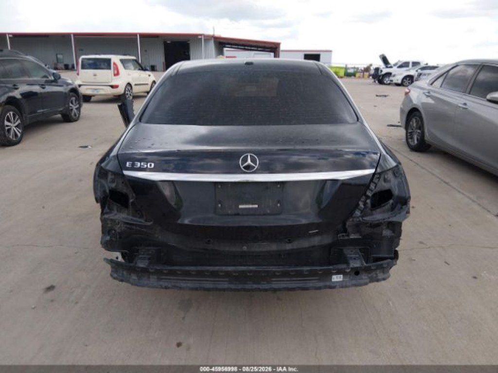 Mercedes E 250, 2.0 L, 2020 il, 215 303 km — Avtomobillər (8)